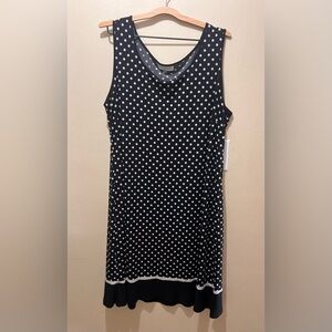 Studio I Womens sleeveless black/white Polka Dot dress, size 20W